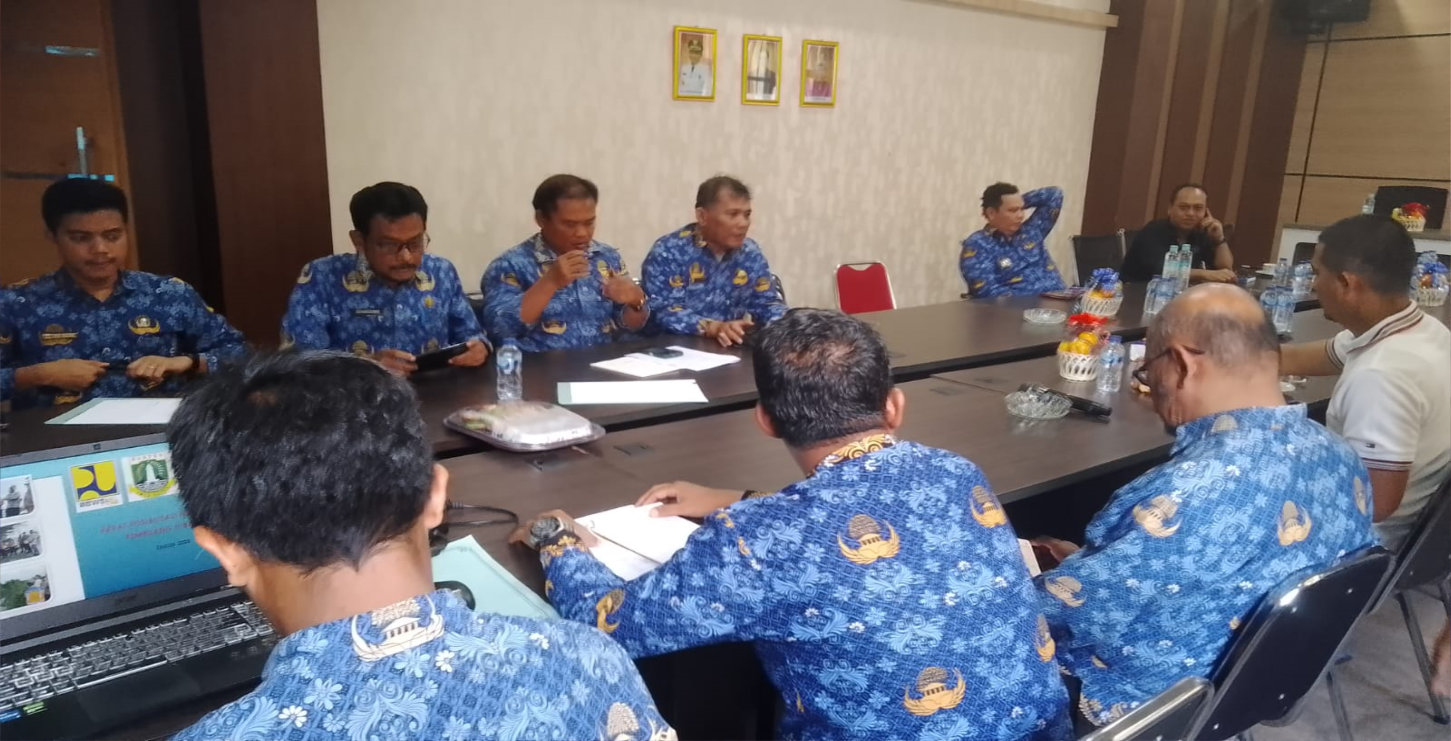 Rapat Koordinasi Tindak Lanjut Penertiban Kali Cibanten di DPUPR Kota Serang