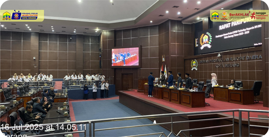 Rapat Paripurna Pandangan Umum Fraksi DPRD terhadap Raperda RPJMD Kota Serang Tahun 2025-2029