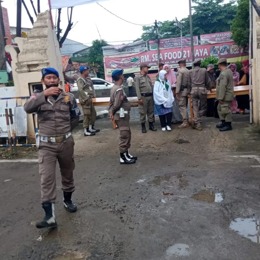 Pengamanan Pemberangkatan Jamaah Calon Haji Kota Serang