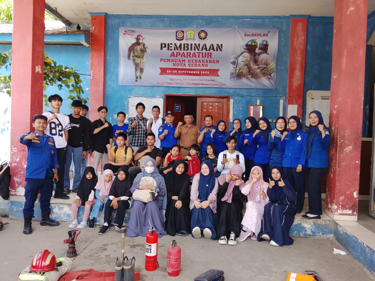 Serunya Belajar Cegah Kebakaran, PKBM Saffari Visit Maestro ke Damkar